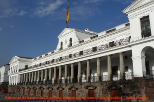 Ecuador: “goleada” en el referéndum